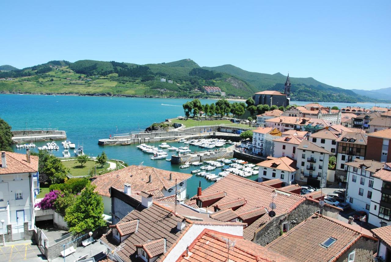 Piso Turistico Mundaka Con Opcion A Garaje Apartment Luaran gambar